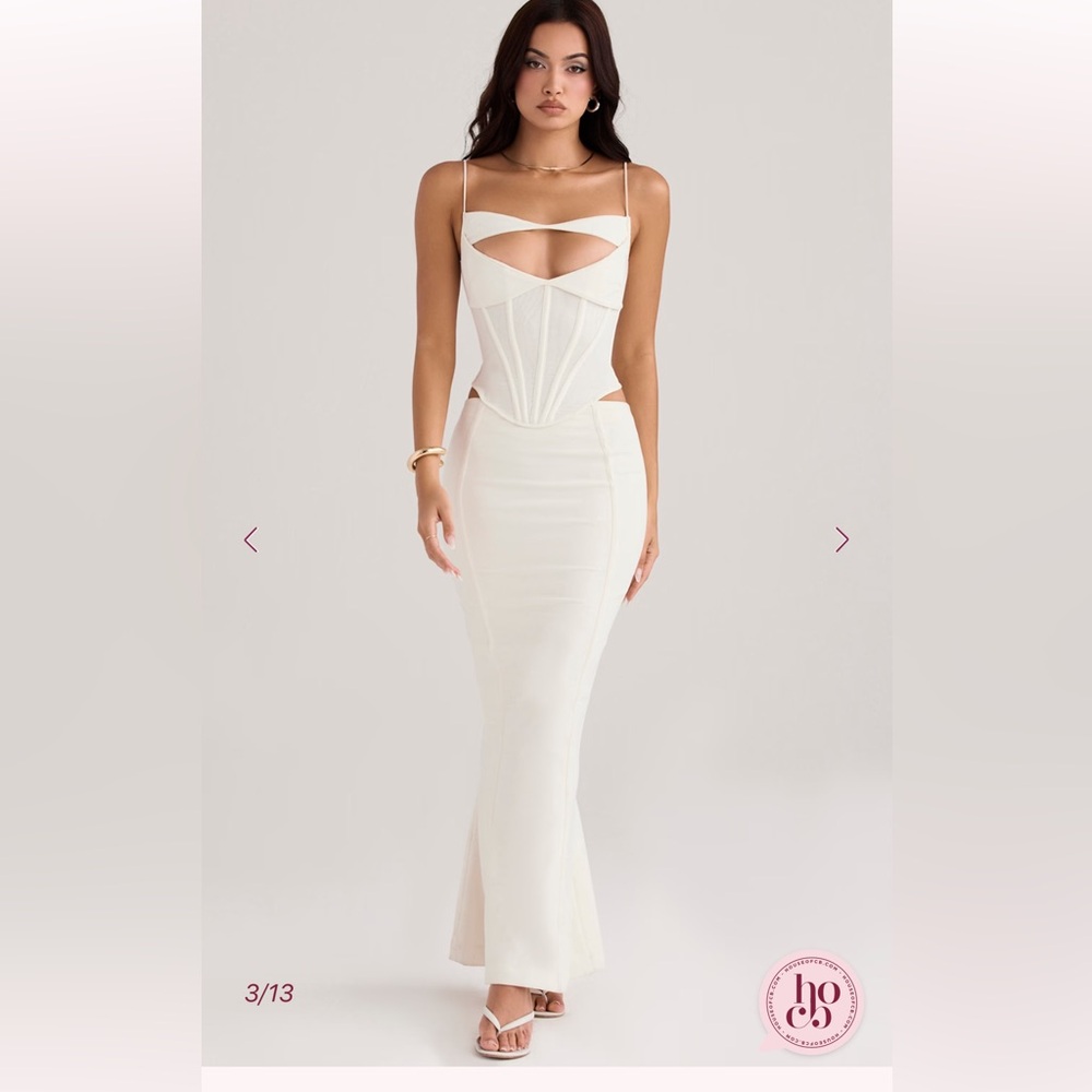House of cb PALOMA
Ivory Corset Maxi Dress